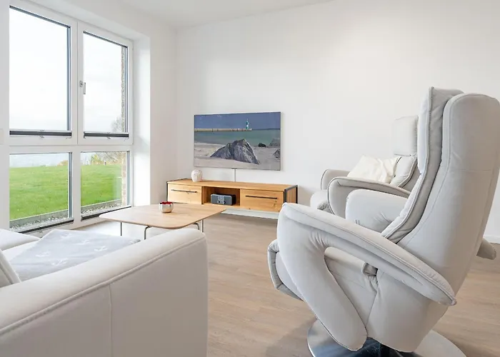 Haus Seeblick Abendroete * Bosau